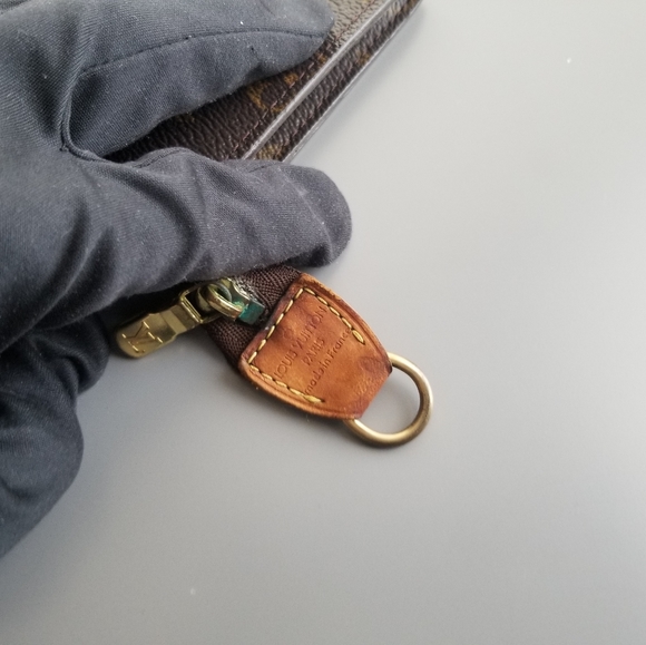 LOUIS VUITTON CLASSIC SIGNATURE Pouch Monogram print - Picture 4 of 16